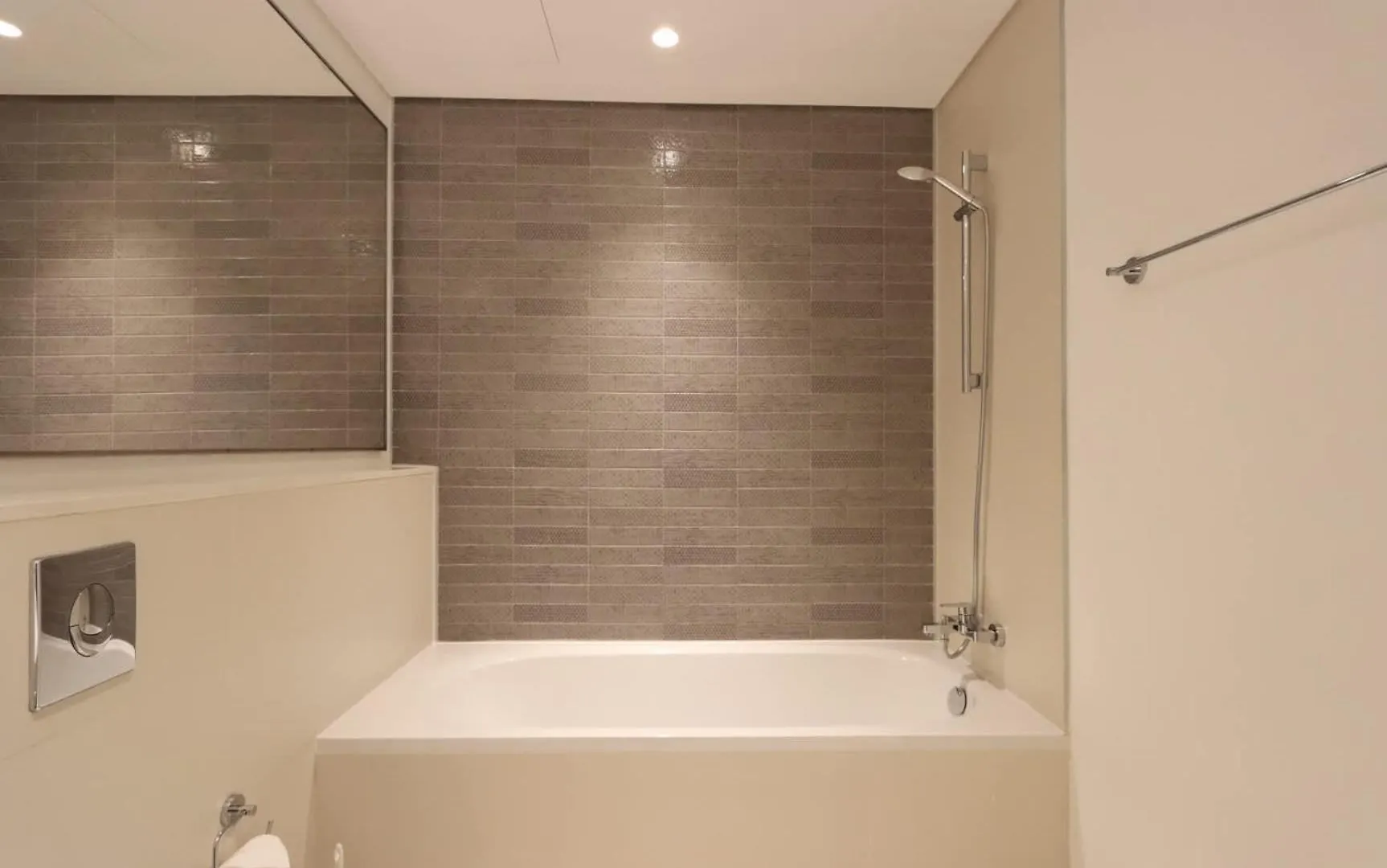 Livbnb - 2Br With Stunning Views, Beachfront Living Dubai